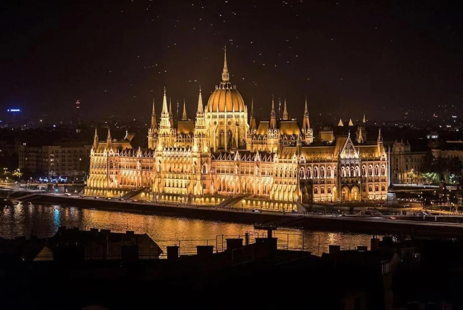 Stylish Haven In The City Center Budapest Hungary