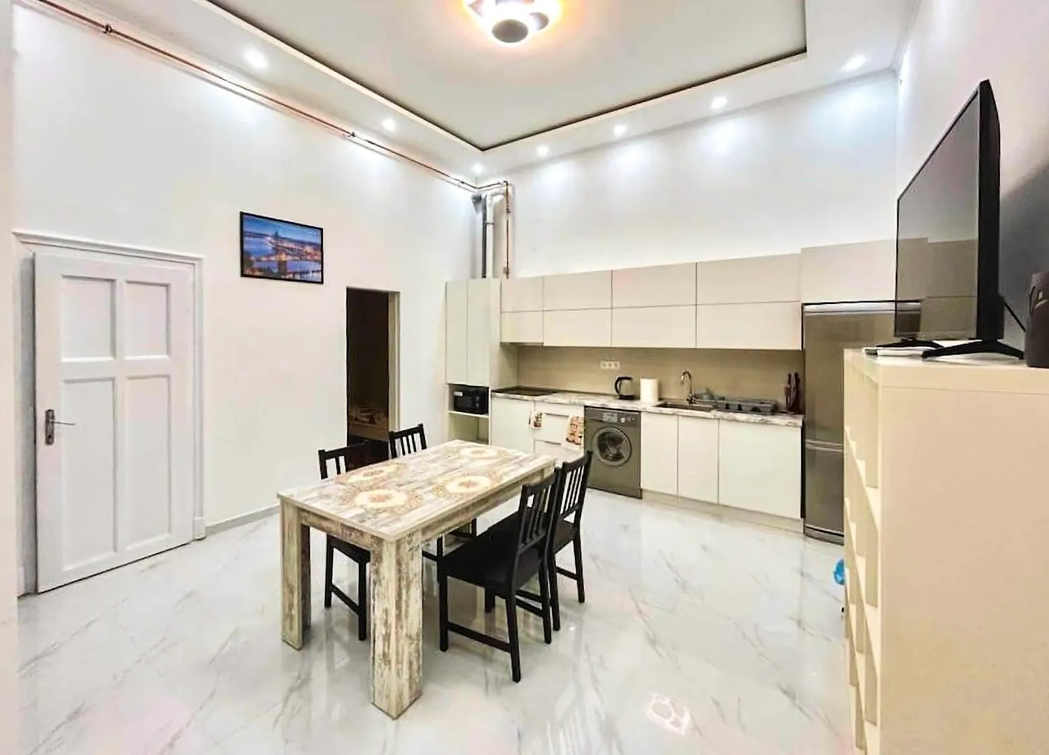 Stylish Haven In The City Center Budapeşte Daire